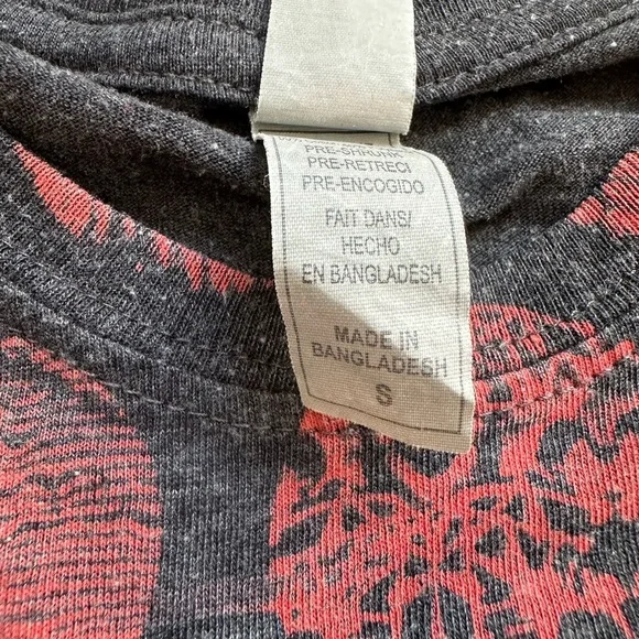 Women’s TwentyOne Pilots Band Tee size Small - Picture 2 of 3